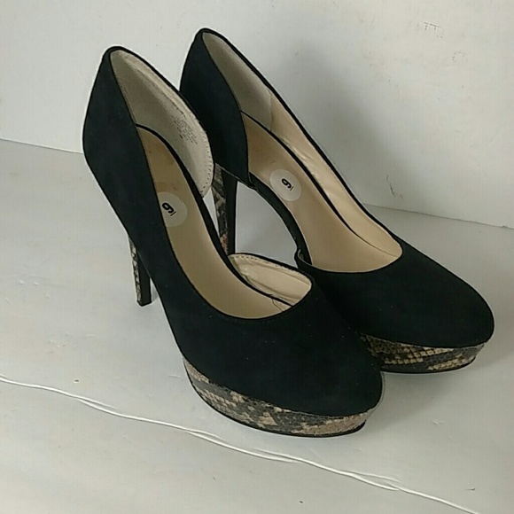 Nine West Black Suede Snake Print Heels - Picture 1 of 7
